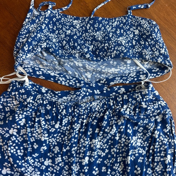 Aerie Blue Floral Jumpsuit with Cutouts - Picture 3 of 6